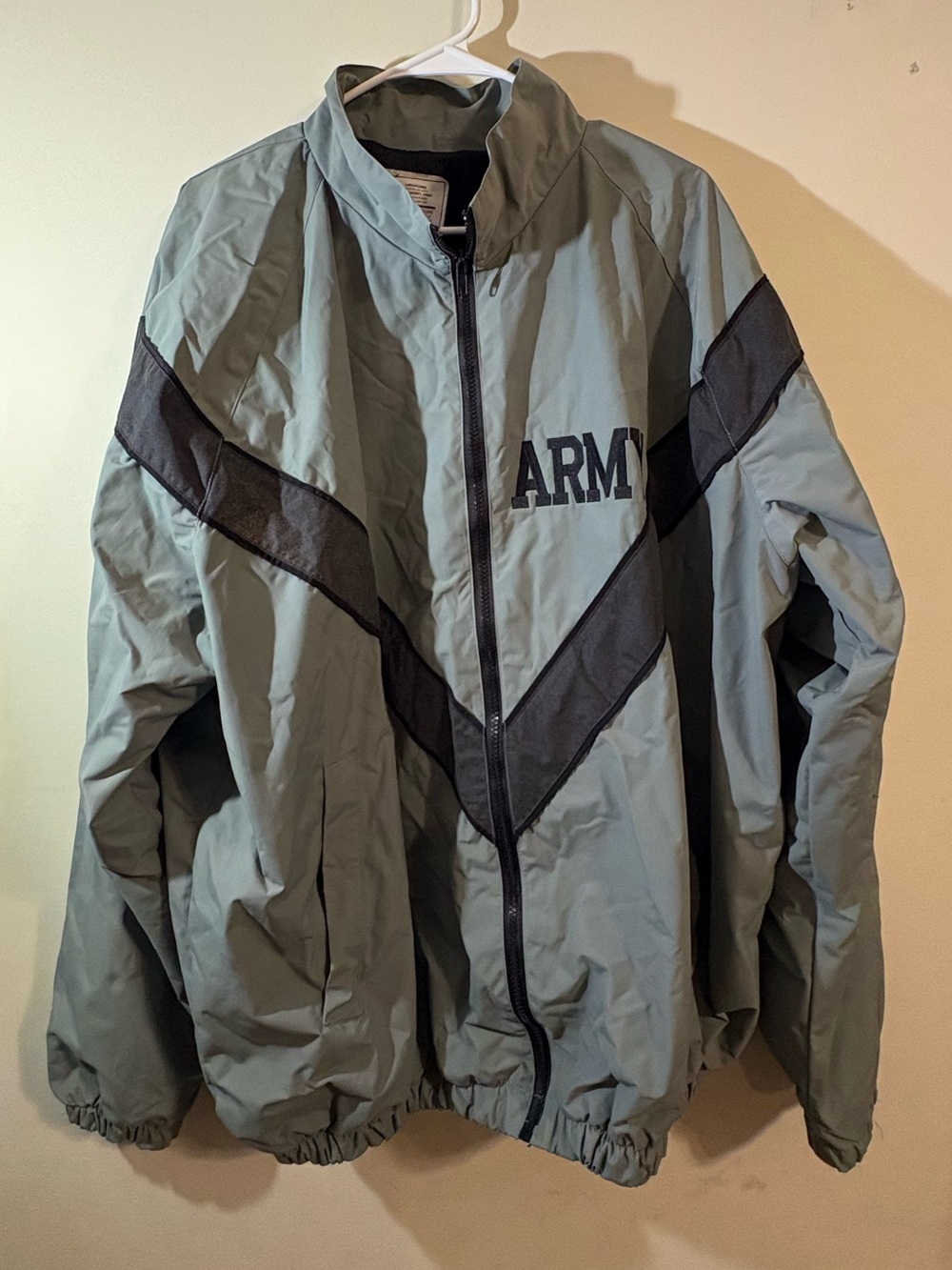 Genuine US Army IPFU Training Jacket Men's Large Nylon‎ Reflective VTG Made USA